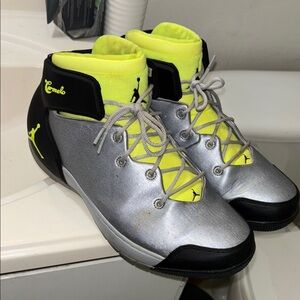 Jordan CARMELO retro Silver and Neon Men's Sneakers